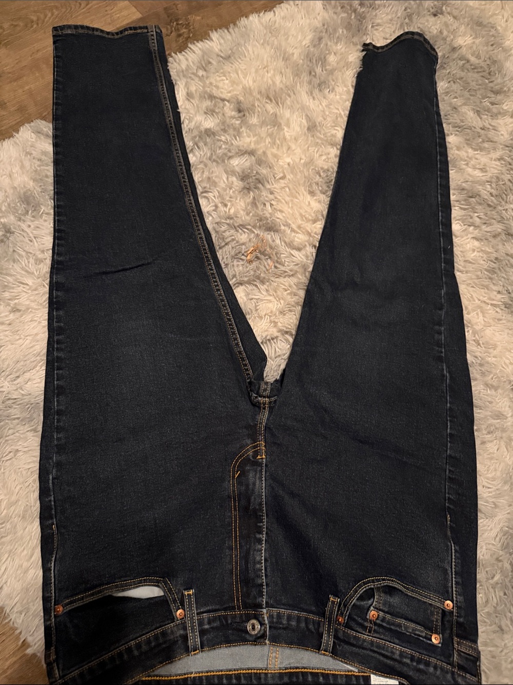 Levi's Men's Skinny Jeans in Black with Contrast Stitching